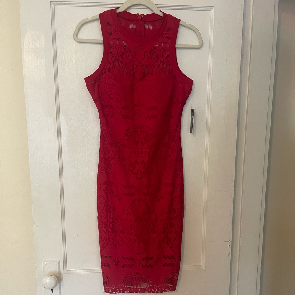NWT Guess, woman’s size 2, red lace dress